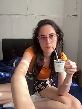 Snapshot of Lunaabbey chatting on May 30, 2026, 7:36 am Lunaabbey online show from May 30, 2026, 7:36 am