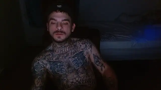 Snapshot of DADDY_KANE8--- chatting on December 19, 2025, 5:10 am DADDY KANE8--- online show from December 19, 2025, 5:10 am