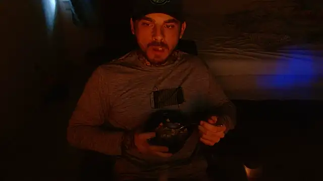 Snapshot of DADDY_KANE8--- chatting on December 18, 2025, 3:27 pm DADDY KANE8--- online show from December 18, 2025, 3:27 pm