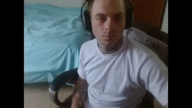 Snapshot of DADDY_KANE8--- chatting on July 16, 2026, 4:37 pm DADDY KANE8--- online show from July 16, 2026, 4:37 pm
