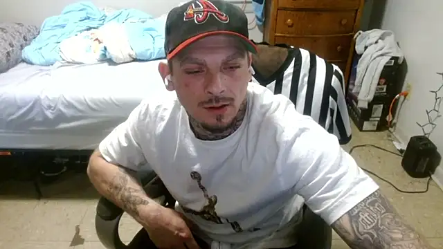 DADDY KANE8--- online show from May 8, 2026, 10:35 pm