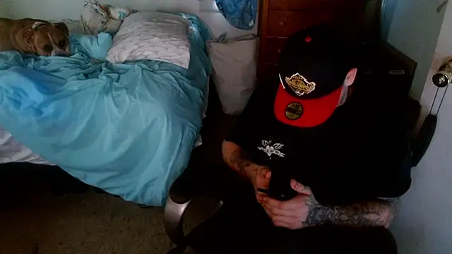 DADDY KANE8--- online show from April 5, 2026, 9:21 pm