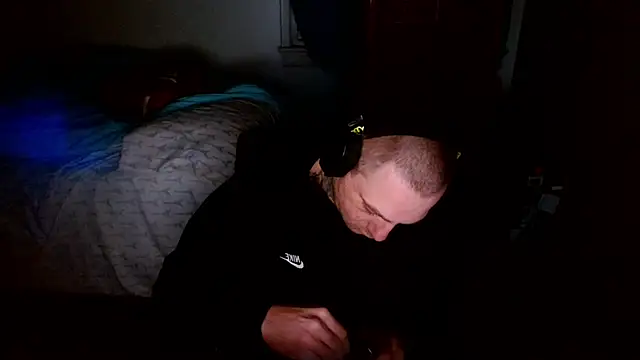 DADDY KANE8--- online show from March 29, 2026, 6:37 am