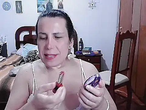 Snapshot of LauraVicttoria361215 chatting on February 17, 2025, 10:16 pm LauraVicttoria361215 online show from February 17, 2025, 10:16 pm