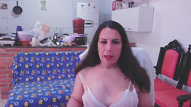 Snapshot of LauraVicttoria361215 chatting on September 14, 2025, 1:11 pm LauraVicttoria361215 online show from September 14, 2025, 1:11 pm