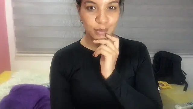 Snapshot of gatubelahot chatting on September 15, 2025, 11:38 pm gatubelahot online show from September 15, 2025, 11:38 pm