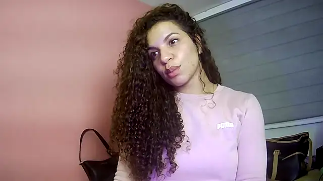 gatubelahot online show from April 11, 2026, 3:36 am