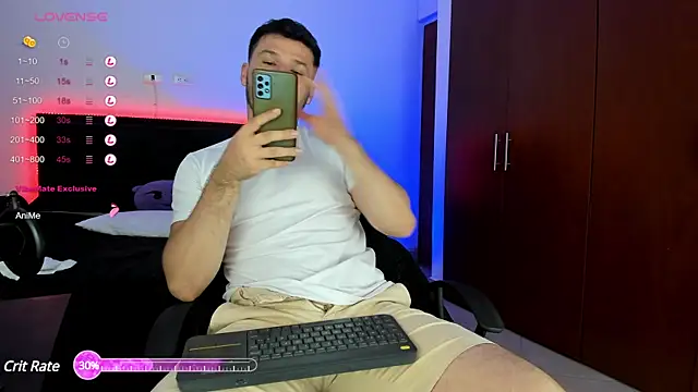 Snapshot of alexman_fuck chatting on December 11, 2024, 12:02 am alexman fuck online show from December 11, 2024, 12:02 am