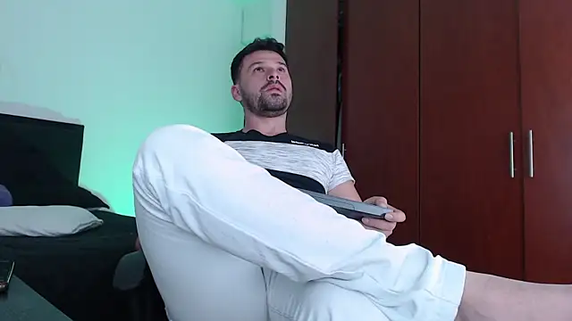 Snapshot of alexman_fuck chatting on December 12, 2024, 11:58 pm alexman fuck online show from December 12, 2024, 11:58 pm