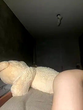 Snapshot of FionaLaNice chatting on November 15, 2025, 10:36 pm FionaLaNice online show from November 15, 2025, 10:36 pm