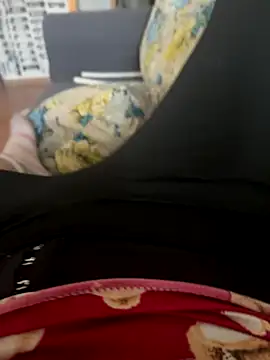 iloss2 online show from October 27, 2025, 1:34 pm