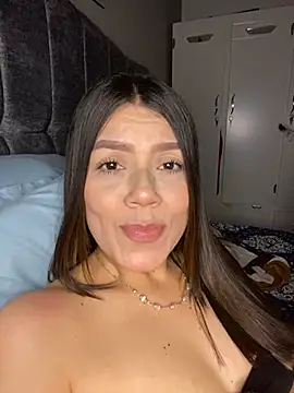 martina contreras online show from April 18, 2026, 4:15 am