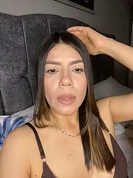 Snapshot of martina_contreras chatting on April 30, 2026, 1:12 am martina contreras online show from April 30, 2026, 1:12 am