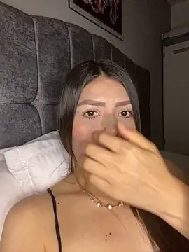 martina contreras online show from April 13, 2026, 5:11 am