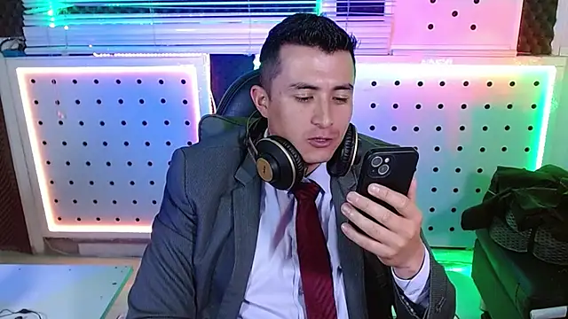 Darko0717 online show from February 17, 2026, 3:31 pm