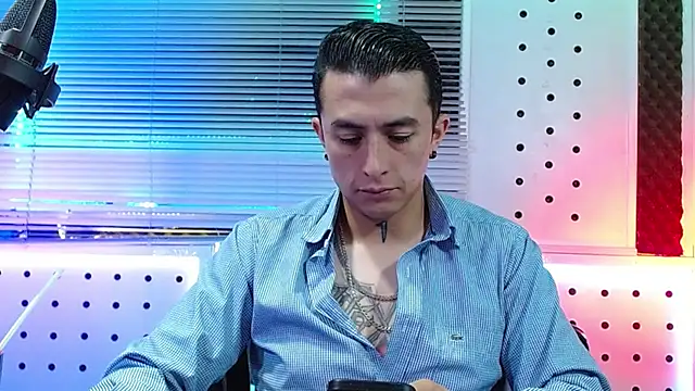 Darko0717 online show from April 2, 2026, 1:51 pm