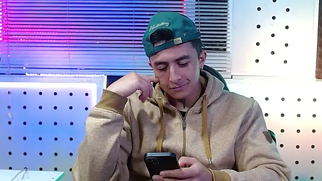 Darko0717 online show from March 11, 2026, 12:37 am