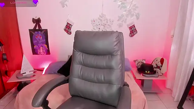 Cata green online show from December 5, 2025, 7:45 pm