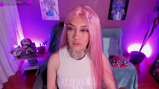 Cata green online show from March 31, 2026, 7:27 pm