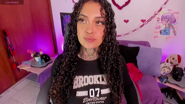 Cata green online show from February 16, 2026, 7:45 pm