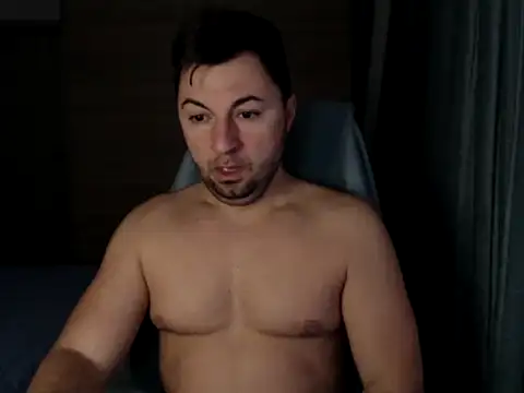 Snapshot of HankMalone chatting on January 18, 2026, 5:00 am HankMalone online show from January 18, 2026, 5:00 am