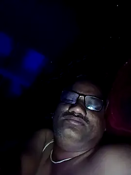 StarPacifist6 online show from December 10, 2024, 12:06 am