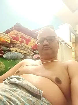 StarPacifist6 online show from December 8, 2024, 4:11 am