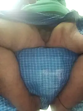 StarPacifist6 online show from December 29, 2024, 4:18 pm