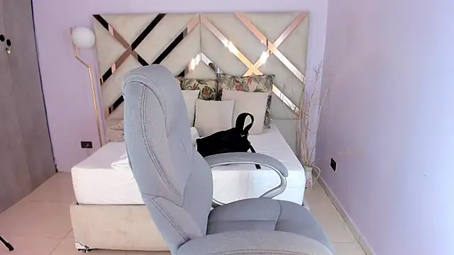 kylie reyes online show from April 13, 2026, 7:18 pm