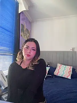 pamelao online show from December 3, 2024, 6:55 pm