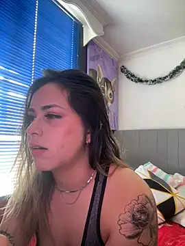 pamelao online show from December 17, 2024, 3:16 pm