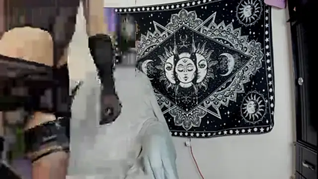 Snapshot of Camila_rehabx chatting on December 15, 2025, 7:36 am Camila rehabx online show from December 15, 2025, 7:36 am