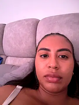 tracycum online show from November 4, 2025, 7:50 pm