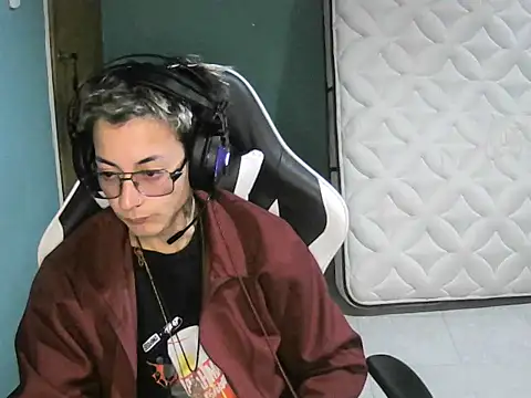 Snapshot of Jughead_16 chatting on September 29, 2025, 8:36 pm Jughead 16 online show from September 29, 2025, 8:36 pm