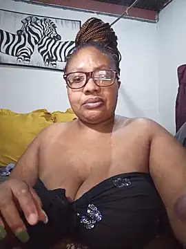 YELLOW BONE online show from May 19, 2026, 9:22 pm