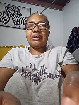 YELLOW BONE online show from June 30, 2026, 9:04 pm