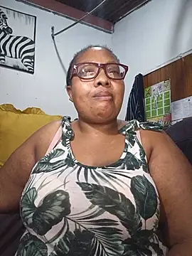 YELLOW BONE online show from July 20, 2026, 8:44 pm