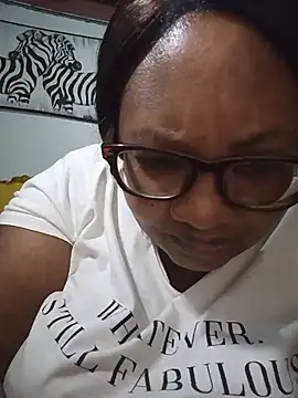 YELLOW BONE online show from July 16, 2026, 9:23 pm