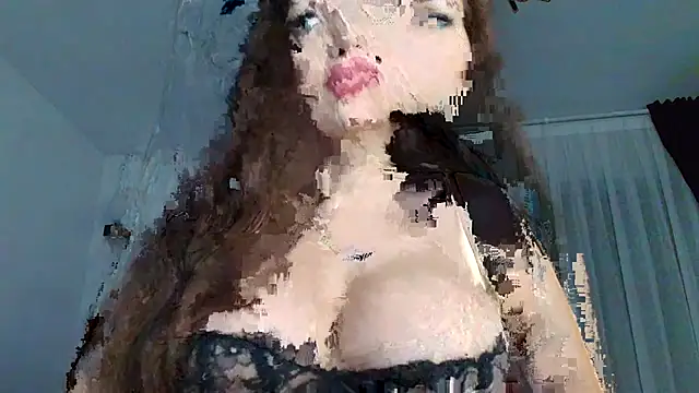 Snapshot of ASSYA chatting on September 13, 2025, 11:05 pm ASSYA online show from September 13, 2025, 11:05 pm