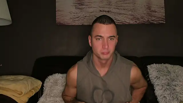 Snapshot of paulblack21 chatting on October 31, 2025, 6:48 pm paulblack21 online show from October 31, 2025, 6:48 pm