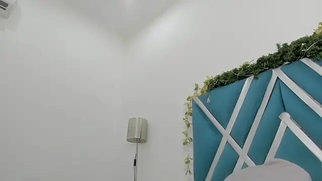 veronica salas online show from January 15, 2026, 7:28 pm