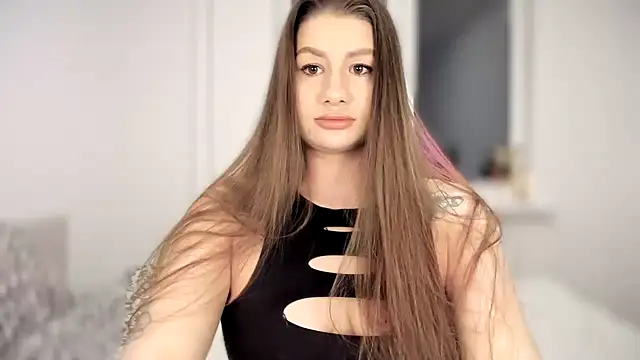 JuicyHelenX online show from December 14, 2025, 3:28 pm