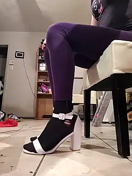 Nathanylon online show from November 8, 2025, 7:23 am