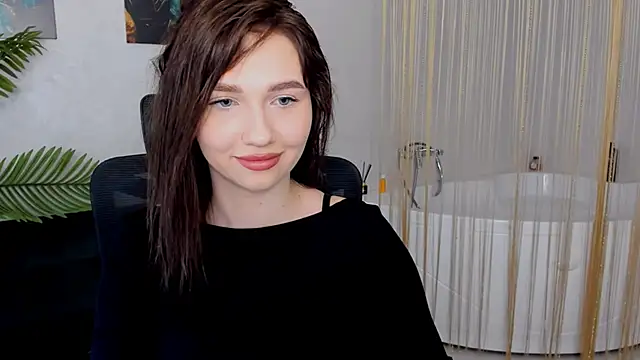 GracefulLook online show from March 11, 2025, 11:12 am