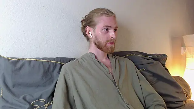 Damien Bi online show from September 21, 2025, 9:42 pm