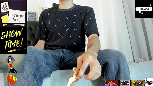 JohanyLatino online show from March 4, 2025, 9:00 pm