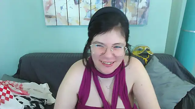 Snapshot of EverlyRays chatting on February 11, 2025, 1:41 pm EverlyRays online show from February 11, 2025, 1:41 pm