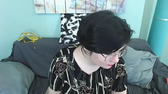 Snapshot of EverlyRays chatting on March 7, 2025, 2:23 pm EverlyRays online show from March 7, 2025, 2:23 pm