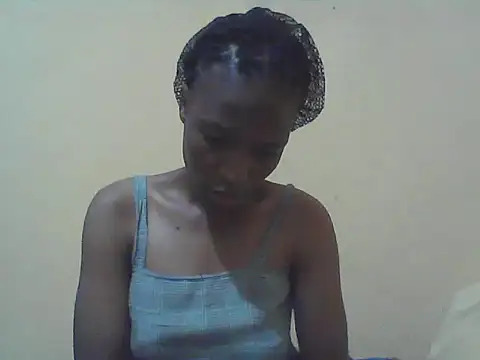 Snapshot of Smillie_prety chatting on November 7, 2025, 3:22 am Smillie prety online show from November 7, 2025, 3:22 am