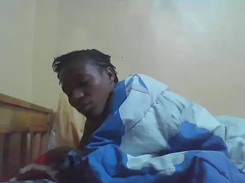 Snapshot of Smillie_prety chatting on May 24, 2026, 12:32 am Smillie prety online show from May 24, 2026, 12:32 am